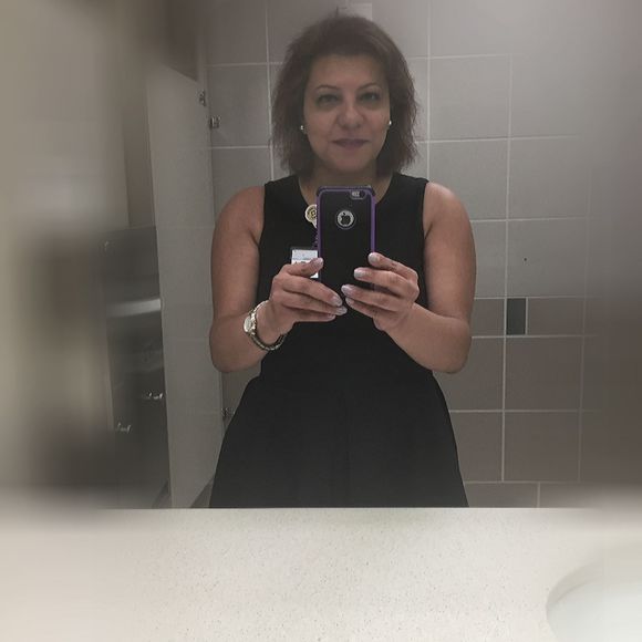 Meet your Posher, Cherry - Picture 1 of 1